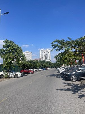 bán biệt thự linh đàm diện tích 275,5m2, giá 83 tỷ