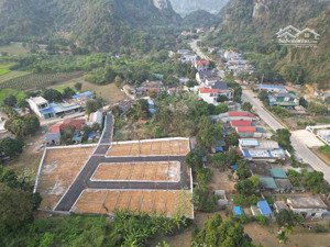 đất thị trấn giá siêu rẻ tại ba hàng đồi gần mặt đường lớn, hạ tầng hoàn thiện lh: 