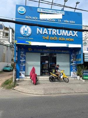 cô nhung bán gấp căn hẻm nguyễn hữu trí 1 tỷ 350tr đang cho thuê 25tr ngay chợ đệm dt 140tr shr