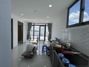 cho thuê căn 2 phòng ngủ - 1 phòng khách ban công view sân bay ở gò vấp