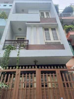 khu vip, 4.2x16m, 3 lầu, nhà mặt tiền đường 10m khu k300, gần lotte mart, bán 16.8 tỷ