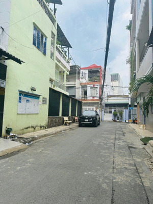 căn góc 2 mặt tiền hxh 8m ni sư huỳnh liên - cc bàu cát 2 dt: 4x10m [nở hậu 5m]. chỉ 8.5 tỷ