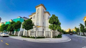 bán nhanh biệt thự đơn lập vinhomes green villas 240m² -trục chính, view cây xanh, giá tốt tháng 10