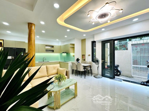 bán nr 4pn 5wc tại lê văn sỹ, tân bình, 8,6 tỷ, 42m2 siêu hot