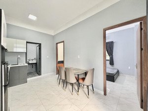 căn hộ 2pn 1pk 50m2 full nội thất luxury balcon ngay đh kinh tế ueh nguyễn tri phương cầu vượt 3/2