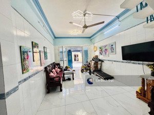 cách đh bách khoa - trường đua phú thọ nửa phút, 4x12 (nở hậu) 3 tầng lung linh chỉ - nhỉnh 6. tỷ