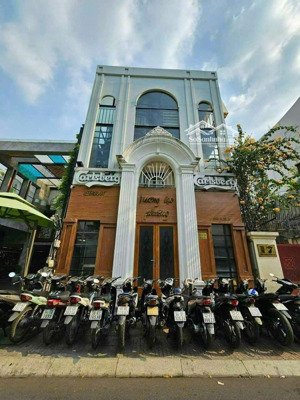 khan hiếm! tòa nhà vp hầm 4 tầng mt xuân thủy, q2 - dt: 8.5 x 16 - hđt: 130tr/th - giá bán 37 tỷ