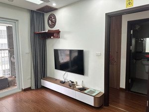 rẻ! bán nhanh căn hộ 282 nguyễn huy tưởng, 67m2, 2 phòng ngủ 2wc full đồ giá 4,8 tỷ