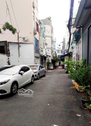 diện tích lớn còn sót lại giữa lòng trung tâm thành phố hồ chí minh