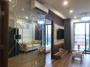 bán căn hộ 76m² tầng trung t7, căn số 12, có slot ô tô hiếm, giá 10.6 tỷ, hạn vào tiền 18/10