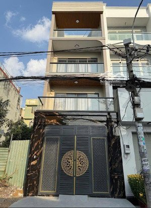 nhà đẹp, nội thất cao cấp (4.5x20) 3.5 tấm kdc tên lửa