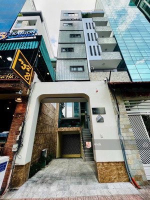bán gấp! mặt tiền ngay lê quang định (q. bình thạnh) - dt chuẩn 5mx20m (5 tầng, thang máy) - 18,9tỷ