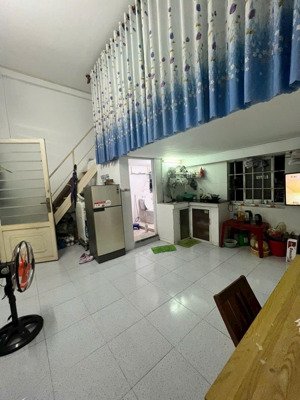 nhà ở xã hội việt sing, lầu 3 bao sổ hồng 240 triệu. còn góp 20 năm: 300 triệu. toàn quốc mua được