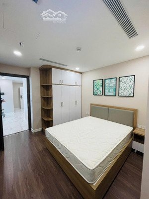 kẹt vốn bán gấp căn hộ cao cấp liền kề pmh sunshine city 75m2/3ty580 full nội thất cao cấp
