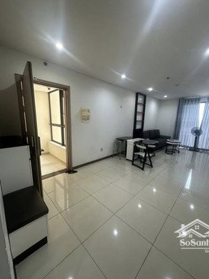 chính chủ cần tiền bán gấp chung cư phúc thịnh, 2pn, 289m2, tại quận 5
