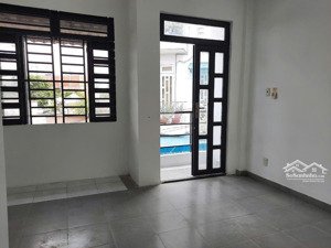 nhà 1 trệt 1 lầu, dtsd 45m2, giá 3.9 tỷ, đường xe hơi, phước long b, thủ đức