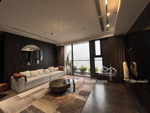 chính chủ bán căn hộ 155m2, 4 phòng ngủ, view hồ đẹp, chung cư vinhomes skylake. giá 15.5 tỷ