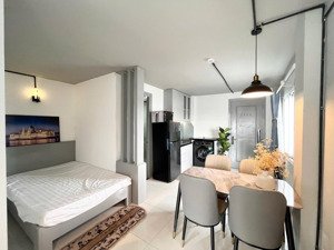 cho thuê căn hộ máy giặt riêng cửa sổ ánh sáng sạch mới gần chợ bà chiểu quận bình thạnh