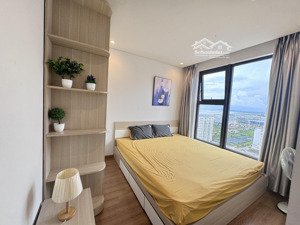 cần bán căn 2pn2wc chính biển toà b