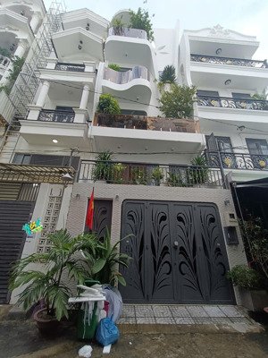 bán nhà cc mới đẹp như hình full nội thất, có tm 450kg, 5tầng, hxh 6m, dt 5*15m, lê đức thọ, gò vấp