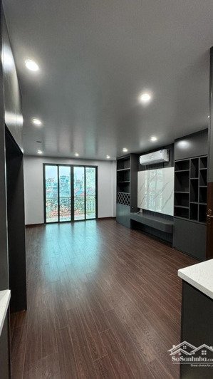 bán nhà phương mai kim liên, 40m², 7 tầng thang máy, ô tô đỗ cửa, tiện kinh doanh!