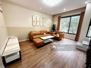 bán nhà - nguyễn văn cừ - ngọc lâm - 4 tầng - gara ô tô - view thoáng sáng - full nội thất