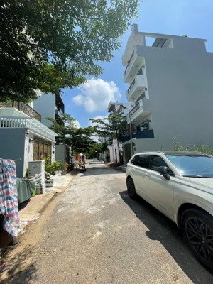 đất kdc 1181 lê văn lương. phước kiển, 90m2. sổ riêng