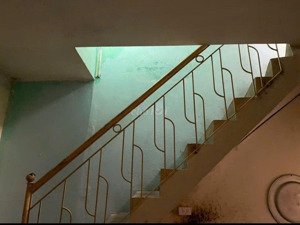 thiện trí bán nhanh nhà 3 tầng cũ 76m2 ở ngõ xã đàn