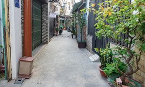 nhỉnh 7 tỷ chính chủ bán nhà trệt hẻm đường cmt8, p11, quận 3, sổ hồng công nhận 82m2 đất