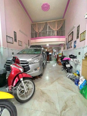 chỉ 8.5..tỷ-nhà 3 tầng tân phú-80m2-tân kỳ tân quý-5pn-oto ngủ nhà