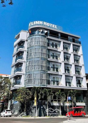 bán khách sạn siêu víp góc 2mt thoại ngọc hầu -tân phú-(6.5x28)-6 tầng -hdt 140tr/th- bán 39 tỷ