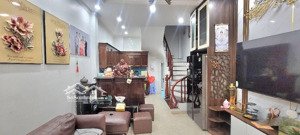 bán nhà nguyễn văn cừ ngõ nông thoáng sát phố oto thông cách 15m full nội thất