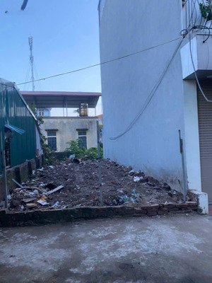 bán đất thạch bàn long biên hà nội diện tích : 70m2 * 5m * 12,950 tỷ lô góc ôtô vào đất