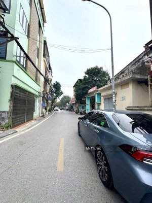 bán nhà mặt ngõ gần phố hoa lâm, 61m2 3 tầng, mt 4,4m, tây bắc, ô tô tránh thông gần phố, hơn 12 tỷ