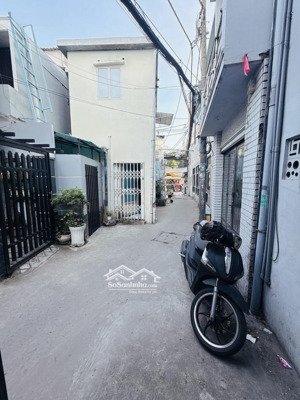 bán nhà huỳnh tấn phát- tân thuận đông-36m2- 3 tỷ 4- bùi văn ba- kcx tân thuận