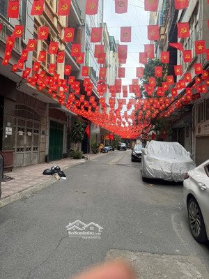 chính chủ bán nhà phân lô nguyễn xiển kinh doanh văn phòng spa, ngõ oto tránh thông cực vip