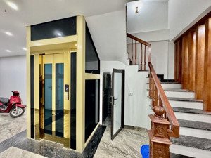 cần bán nhà thang máy siêu xịn #kim_ngưu 45m² 5 tầng nhỉnh 8 tỷ