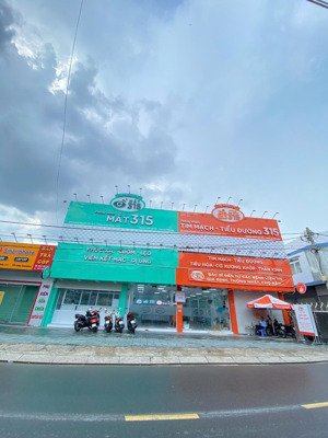 100 triệu/m2, mặt tiền nguyễn văn quá, 20x35, xd hầm 12 tầng, vị trí kim cương, hd thuê 120 triệu