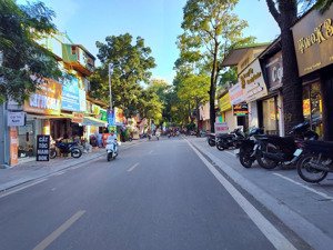 đặng văn ngữ: ngõ rộng - ô tô vào nhà, 2 thoáng trước-sau, ở + kd; dt rộng - mt lớn - giá đt