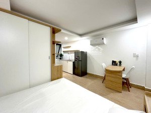 cho thuê phòng full nt tại lam sơn gần sân bay