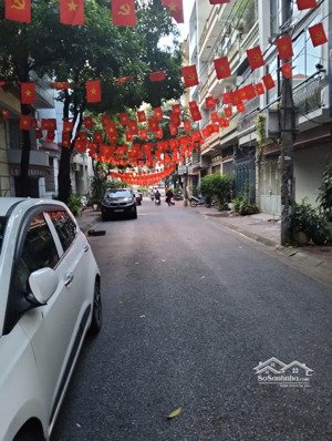 siêu hiếm! nhà phố trung kính 122m², mặt tiền 5.7m, giá 45 tỷ. vị trí vàng cầu giấy