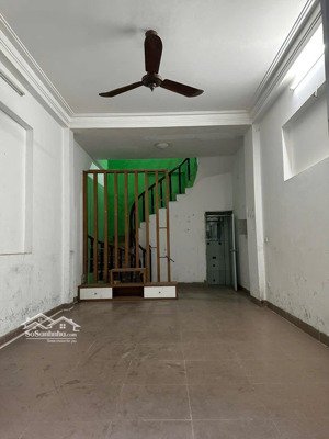 bán nhà mp lý thường kiệtquang trung hà đông dt 30m x 5t x mt 3,8m giá 12,6 tỷ có thương lượng