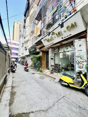 bán nhà đường láng đống đa dt 44m x 5t x mt 4,5m giá 15,8 tỷ có thương lượng