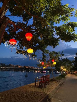 66m2, ngay biển du lịch sơn trà, mặt tiền phó đức chính chỉ 7.7 tỷ.