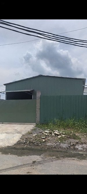nhà kho gía: 20ty, dt: 1000m2, thổ cư 600m, đường 16m, lê văn lương, nhà bè