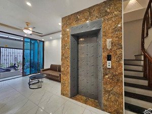 bán nhà liên mạc, 5 tầng thang máy, ô tô qua nhà, giá chỉ 5.5 tỷ