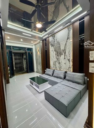 nhỉnh 12 tỷ có ngay nhà nhân hòa 42m², 4 tầng, ô tô cách 20m