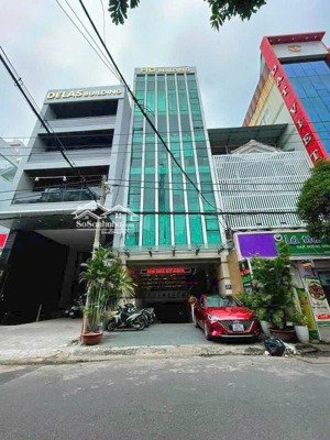 bán nhà góc 2 mt ngô gia tự - dt: 8 x 27m - cn: 185m2 - 5 tầng - hđt: 140 triệu/tháng - giá: 45 tỷ