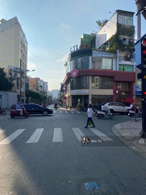 siêu hiếm nhà đường trần não, q2 dt 44m x 32m cn 1279m2 thổ cư xd mới hầm 6 tầng giá 135 tỷ