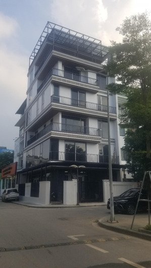 gia đình bán gấp nhà riêng kinh doanh văn phòng xuân la- tây hồ 75m2 26 tỷ